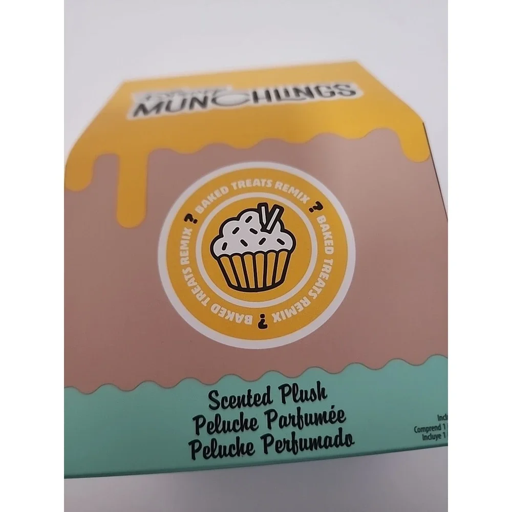 Disney‎ Munchlings Baked Treats Remix Mystery Plush Toy Box Scented - NEW